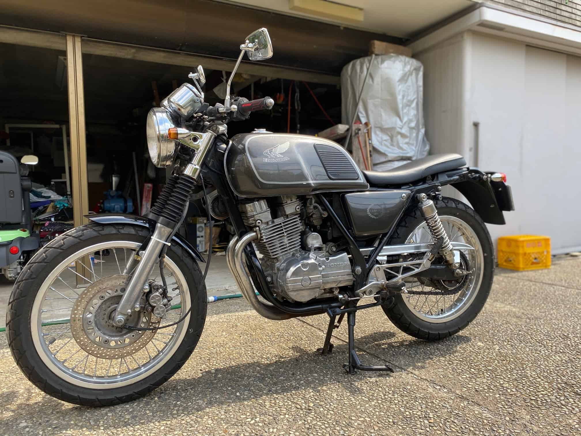 GB250クラブマン用タックロール - オートバイパーツ