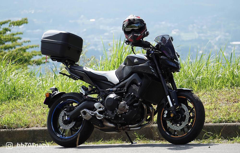 MT-09ハイシートBステッチ【S-8111B】KandH