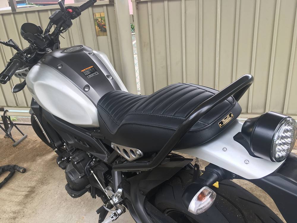 XSR900ローシートAタック2ステッチ【S-8302AT2】KandH