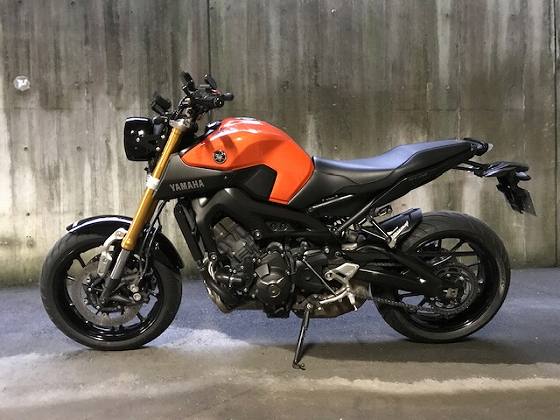 MT-09 ハイシートA K＆H（ケイアンドエイチ） MT-09 ハイシート A パイピング｜K＆H