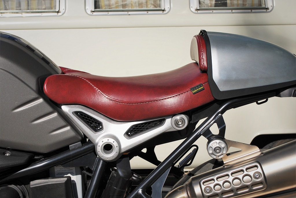 赤色バイクシート　ラクダ　専用 赤色バイクシート ラクダ 専用 赤色バイクシート ラクダ 専用 赤色