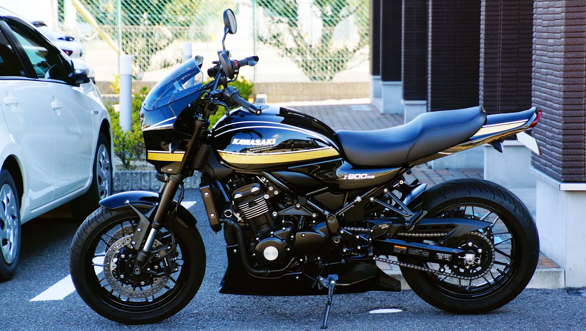 Z900RS 純正ハイシート